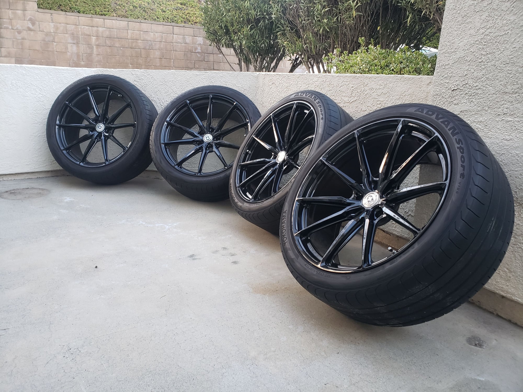 Wheels and Tires/Axles - HRE WHEELS 23" YOKOHAMA TIRES 5X130 CLEAN CONDITION - Used - 2021 to 2023 Mercedes-Benz G-Class - Calabasas, CA 91302, United States