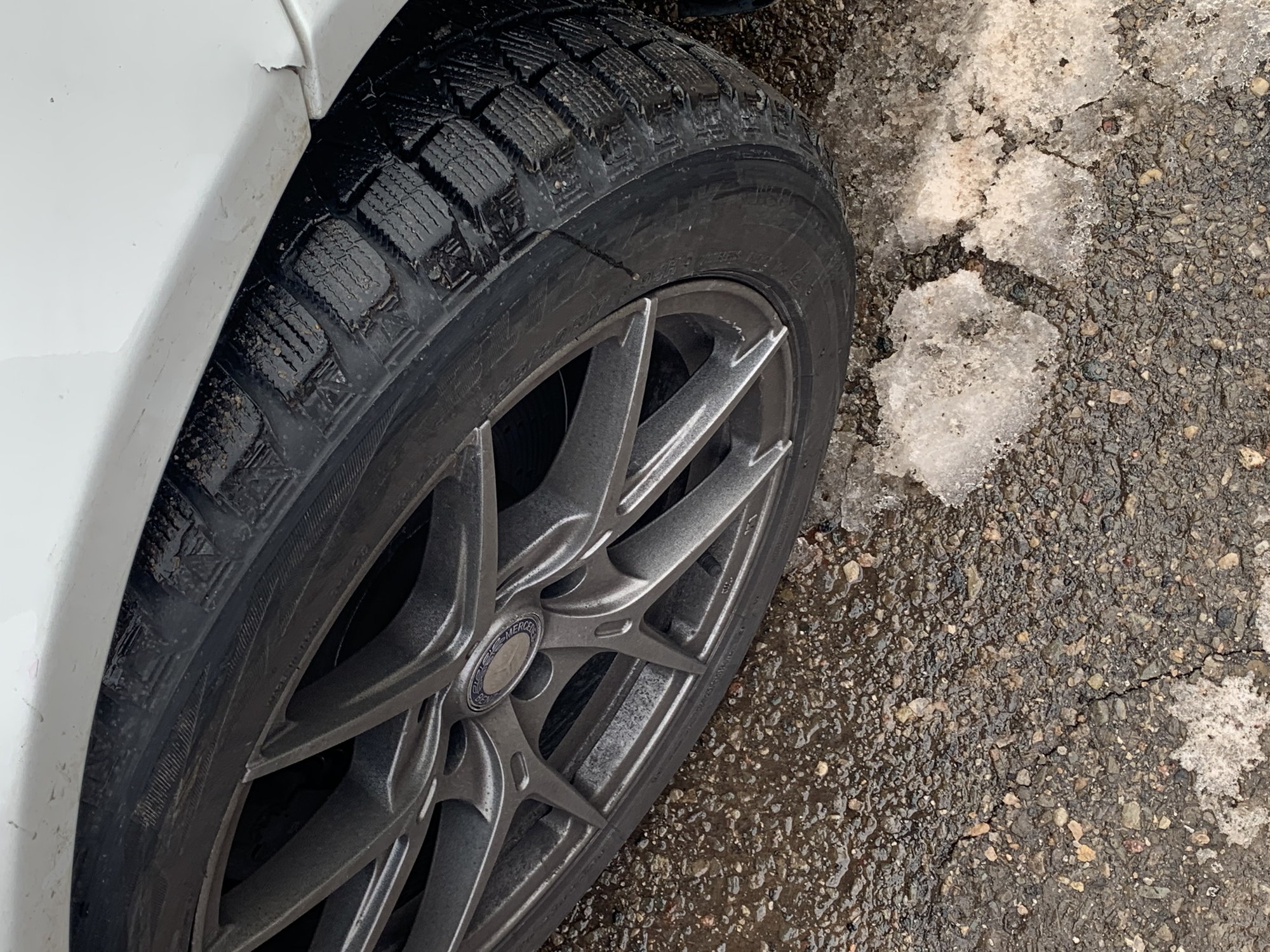 225/50/17 tires cracked fender - MBWorld.org Forums