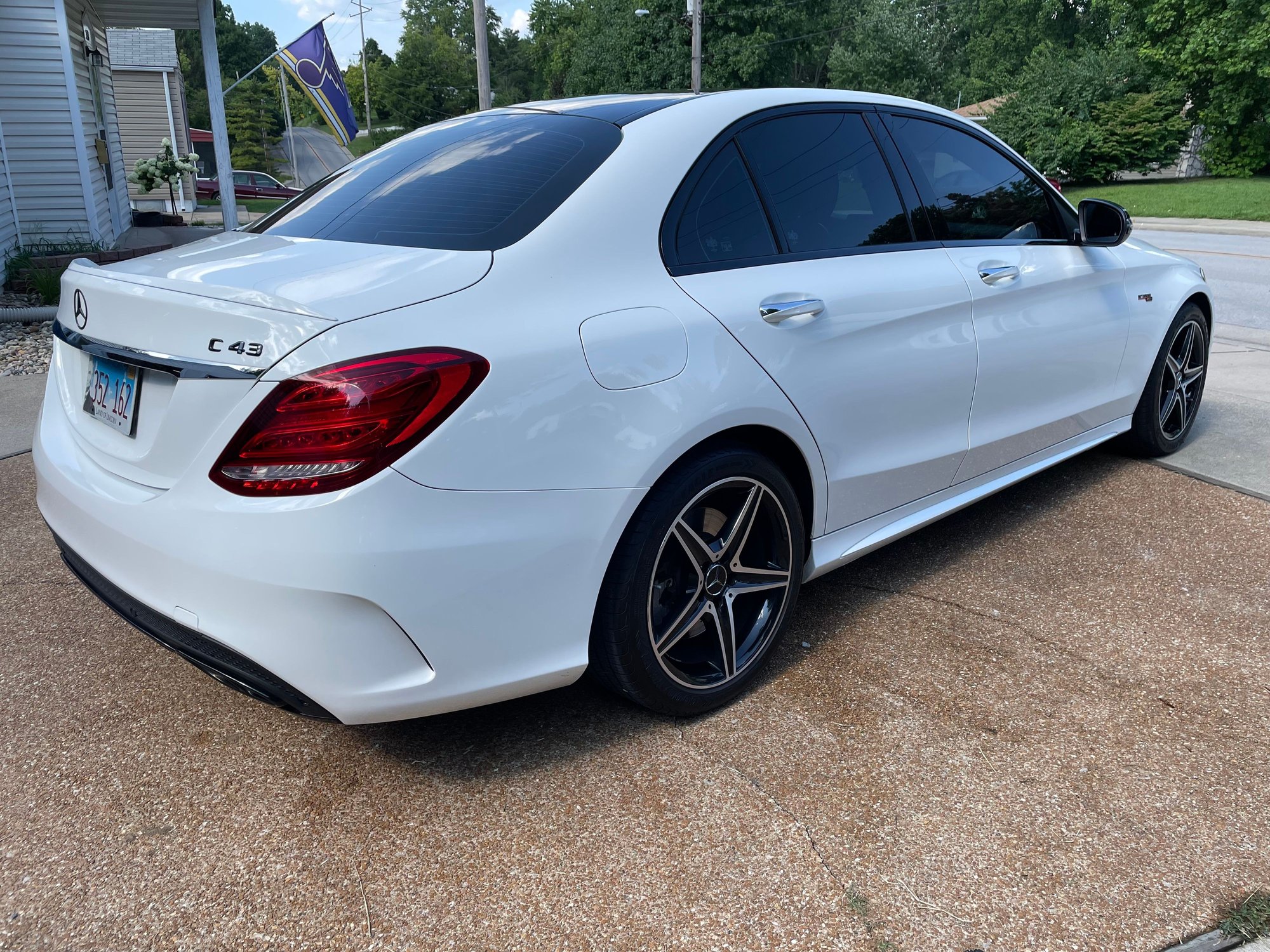 2017 Mercedes-Benz C43 AMG - 2017 C43 AMG - Used - VIN 55SWF6EB2HU215073 - 47,000 Miles - 6 cyl - AWD - Automatic - Sedan - White - Collinsville, IL 62234, United States