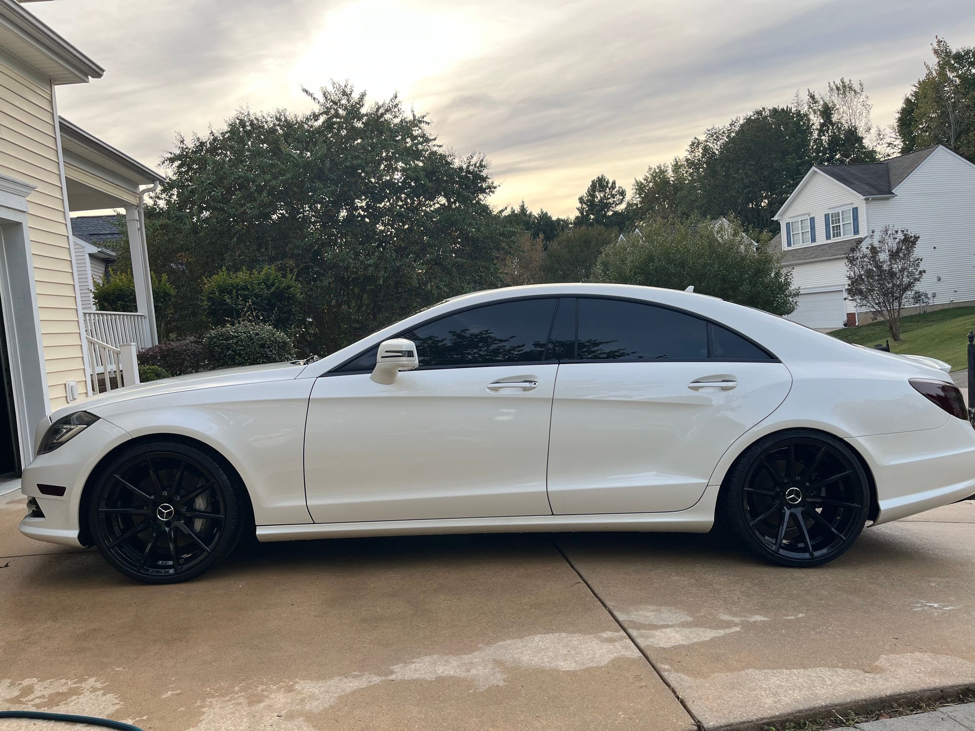 2012 Mercedes-Benz CLS550 - 2012 Diamond white CLS550 4matic stage one tuned - Used - VIN WDDLJ9BB0CA050060 - 73,000 Miles - 8 cyl - AWD - Automatic - Sedan - White - Raleigh, NC 27614, United States