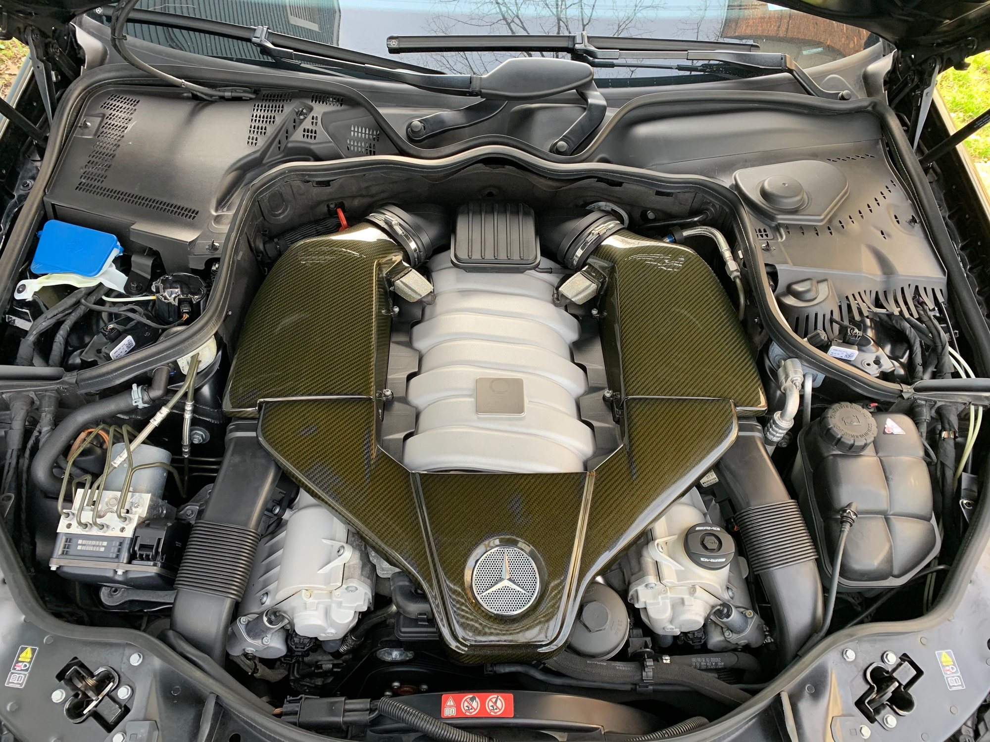 Engine - Intake/Fuel - Used Carbonio Airboxes - Used - 2007 to 2010 Mercedes-Benz E63 AMG - 2012 to 2015 Mercedes-Benz C63 AMG - Westchester, NY 10710, United States