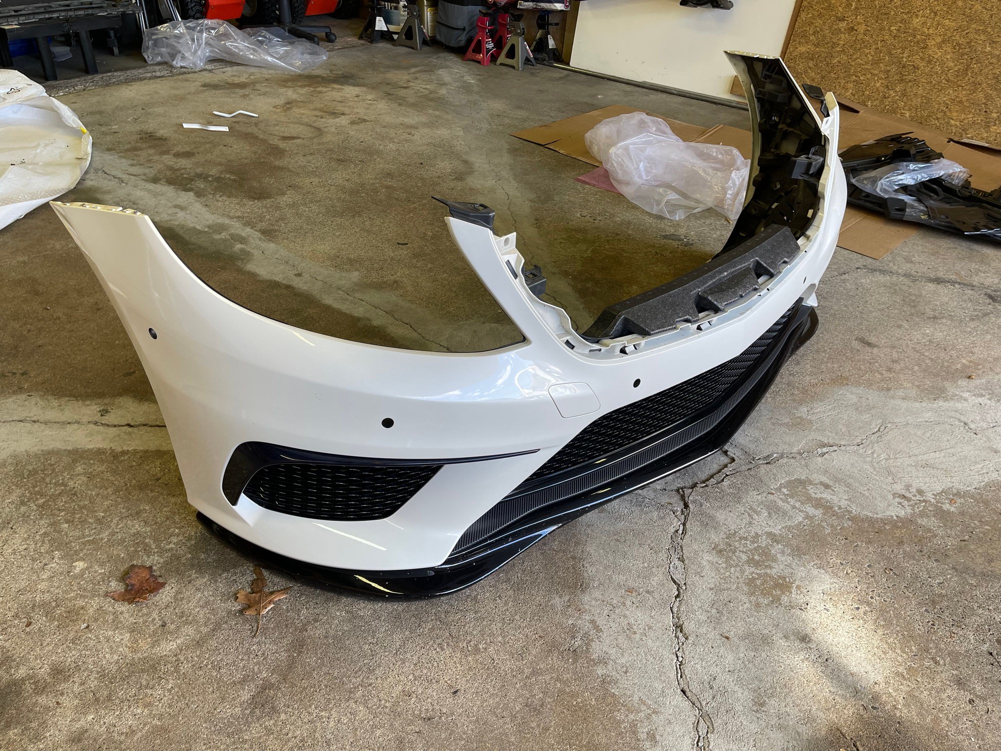 Exterior Body Parts - S63 AMG front bumper (sedan) - Used - 2015 to 2017 Mercedes-Benz S63 AMG - Quincy, MA 02170, United States