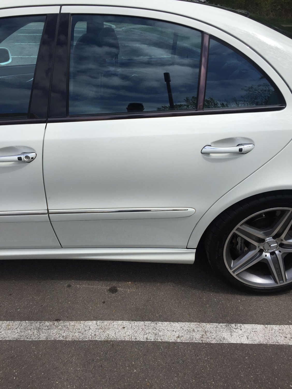 2008 Mercedes-Benz E63 AMG - 2008 Mercedes Benz E63 AMG - Used - VIN WDBUF77X38B226981 - 79,216 Miles - 8 cyl - 2WD - Automatic - Sedan - White - Minnetonka, MN 55345, United States