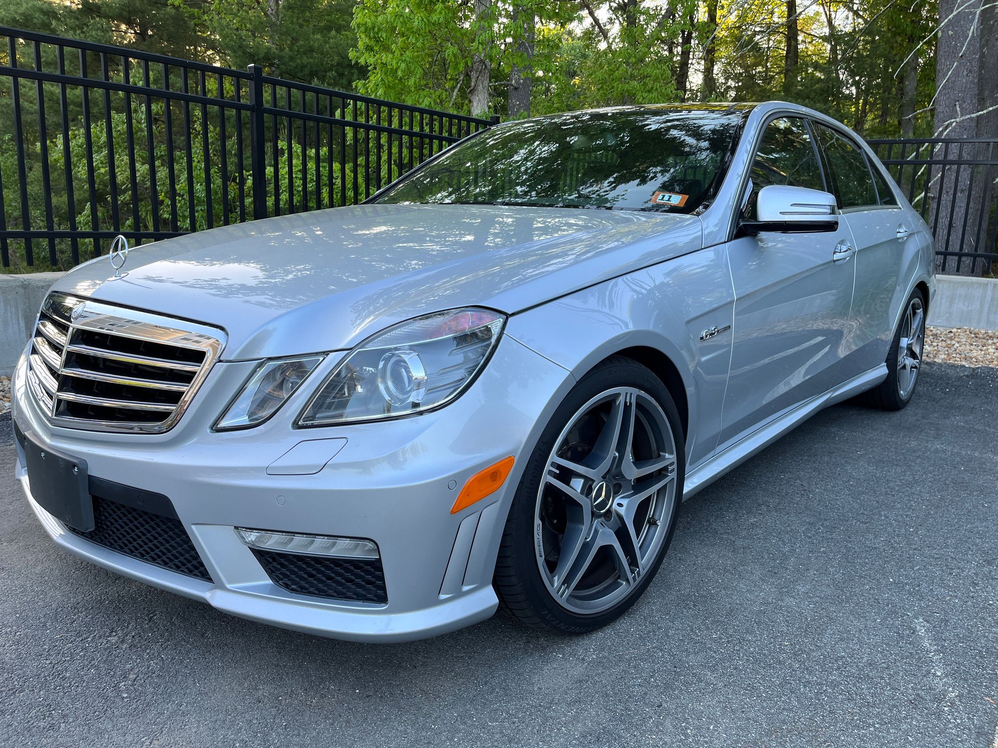 2011 Mercedes-Benz E63 AMG - 2011 Mercedes-Benz E-Class AMG E63 P30 - $39,900 (South Easton) - Used - VIN wddhf7hb0ba308269 - 72,169 Miles - 8 cyl - 2WD - Automatic - Sedan - Silver - South Easton, MA 02375, United States