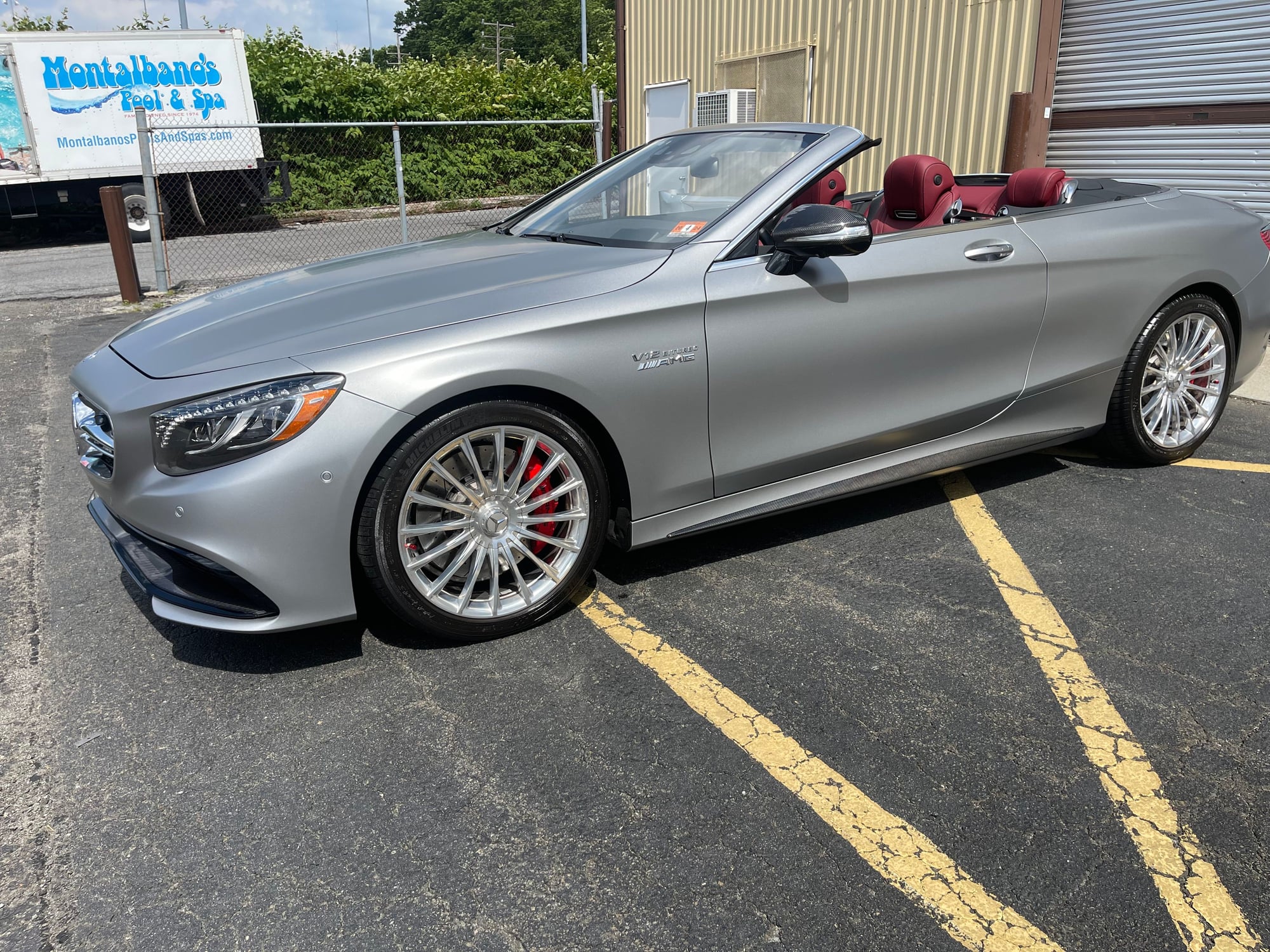 2017 Mercedes-Benz S65 AMG - 2017 Mercedes benz - Used - VIN WDDXK7KB8HA023649 - 6,500 Miles - 12 cyl - 2WD - Automatic - Convertible - Gray - Staten Island, NY 10314, United States