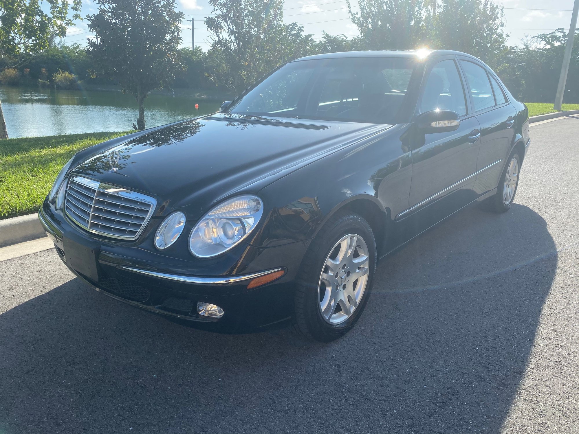 2004 Mercedes-Benz E320 - 2004 e320 4matic low miles - Used - VIN Wdbuf82j64x122037 - 37,000 Miles - 6 cyl - 4WD - Naples, FL 34109, United States