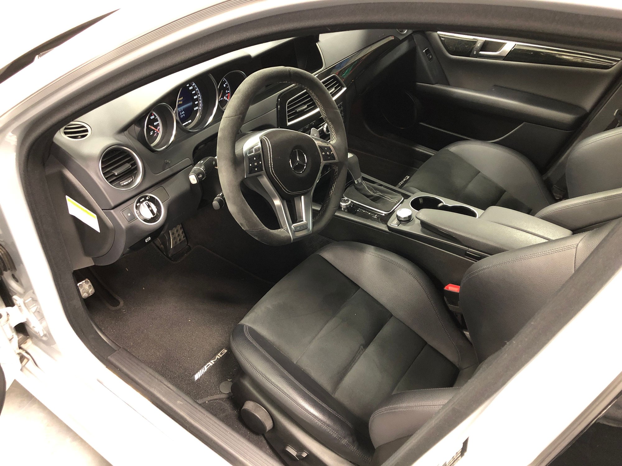 2013 Mercedes-Benz C63 AMG - 2013 C63 AMG Sedan 14K Miles P31, OEM LSD & More - Used - VIN WDDGF7HB1DA780270 - 14,250 Miles - 8 cyl - 2WD - Automatic - Sedan - Silver - Fair Lawn, NJ 07410, United States
