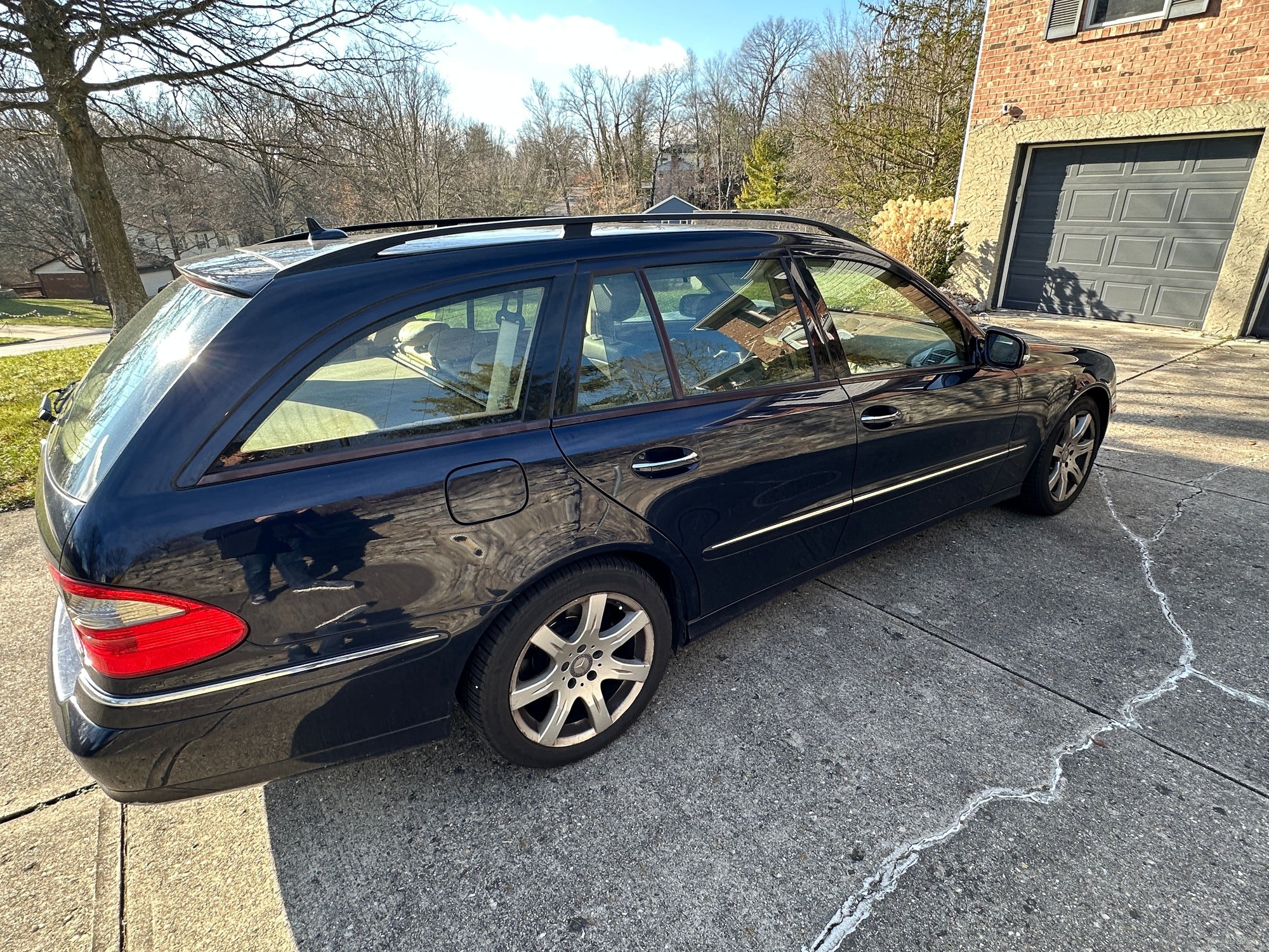 2008 Mercedes-Benz E350 - 2008 Mercedes E350 Wagon - Used - VIN WDBUH87X28B255145 - 152,900 Miles - 6 cyl - AWD - Automatic - Wagon - Blue - Cincinnati, OH 45242, United States