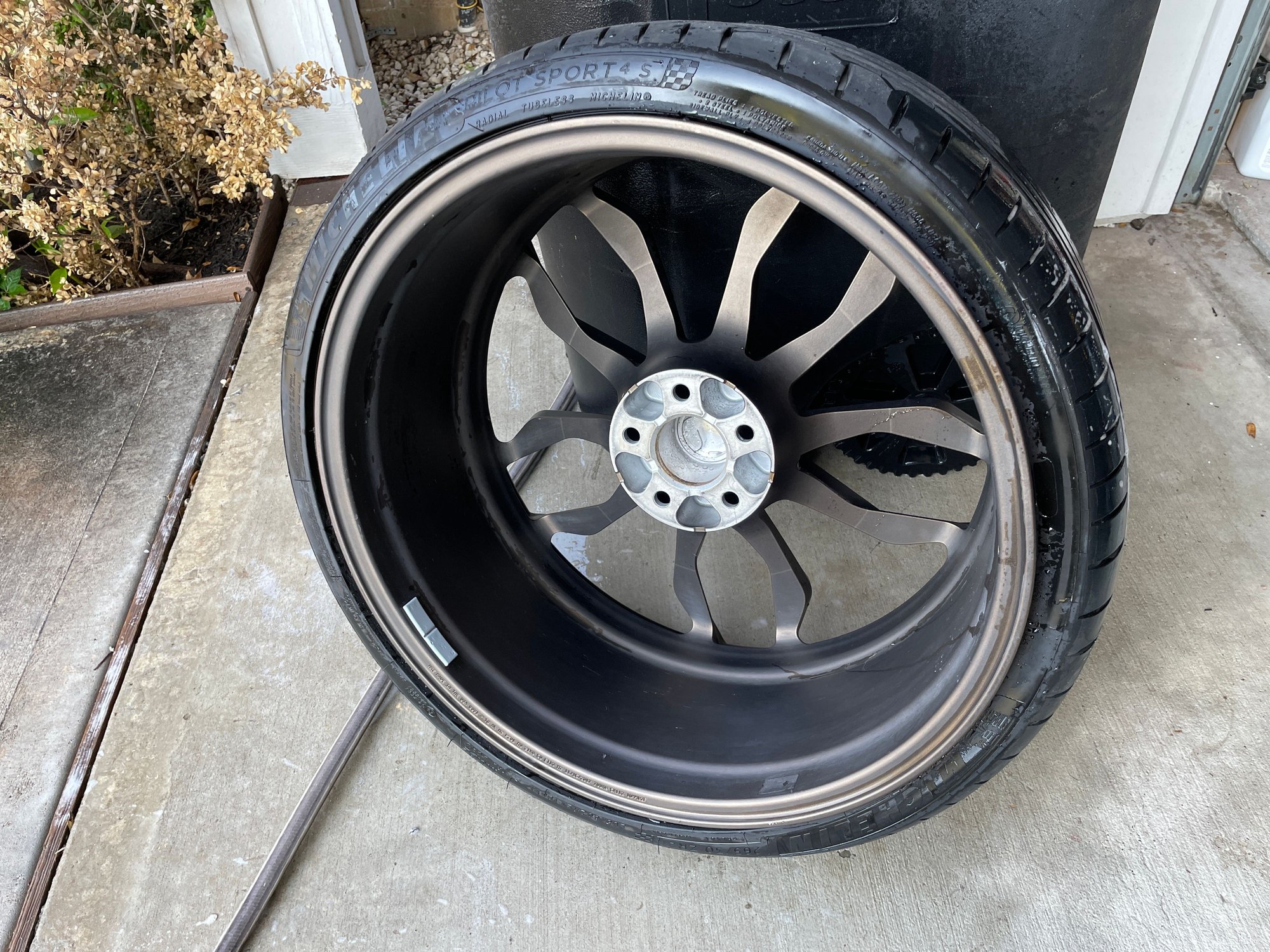 Wheels and Tires/Axles - W213 21" HRE P201 w/ PS4S Satin Bronze - Used - 0  All Models - Houston, TX 77008, United States