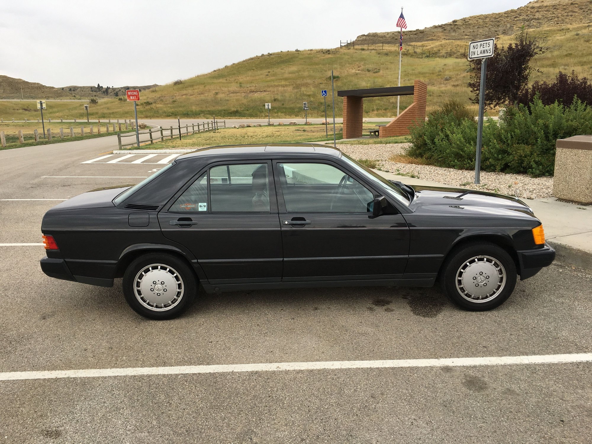 1987 Mercedes-Benz 190E - Excellent condition.....Painted 2 years ago...runs fantastic... - Used - VIN WDBDA28D0HF299689 - 203,000 Miles - 4 cyl - 2WD - Automatic - Sedan - Black - Custer, SD 57730, United States