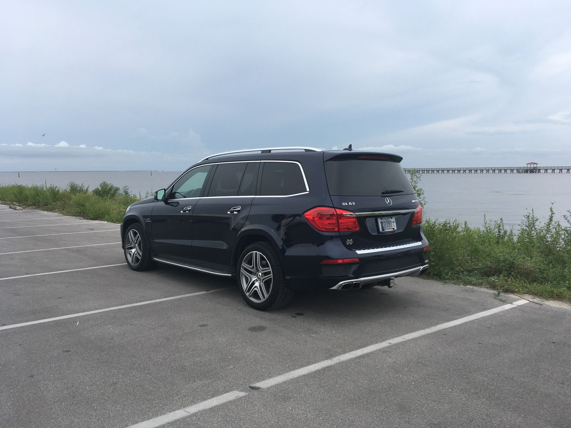 2014 Mercedes-Benz GL63 AMG - 2014 GL63 AMG / Transferable ELW /Cavansite Blue Exterior / Porcelain White Interior - Used - VIN 4JGDF7EE5EA337399 - 73,000 Miles - 8 cyl - AWD - Automatic - SUV - Blue - Long Beach, MS 39560, United States