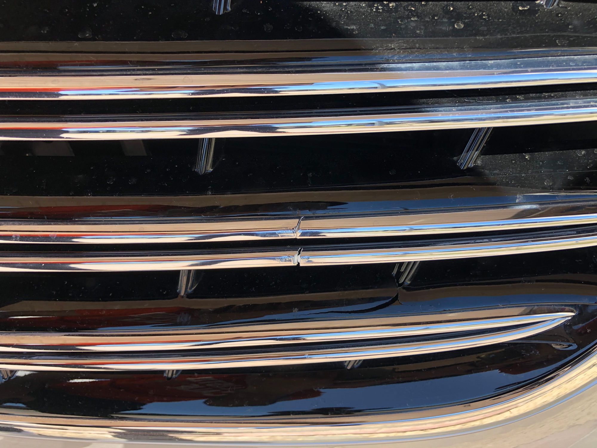 advice on front grill damage 19 s560 Forums