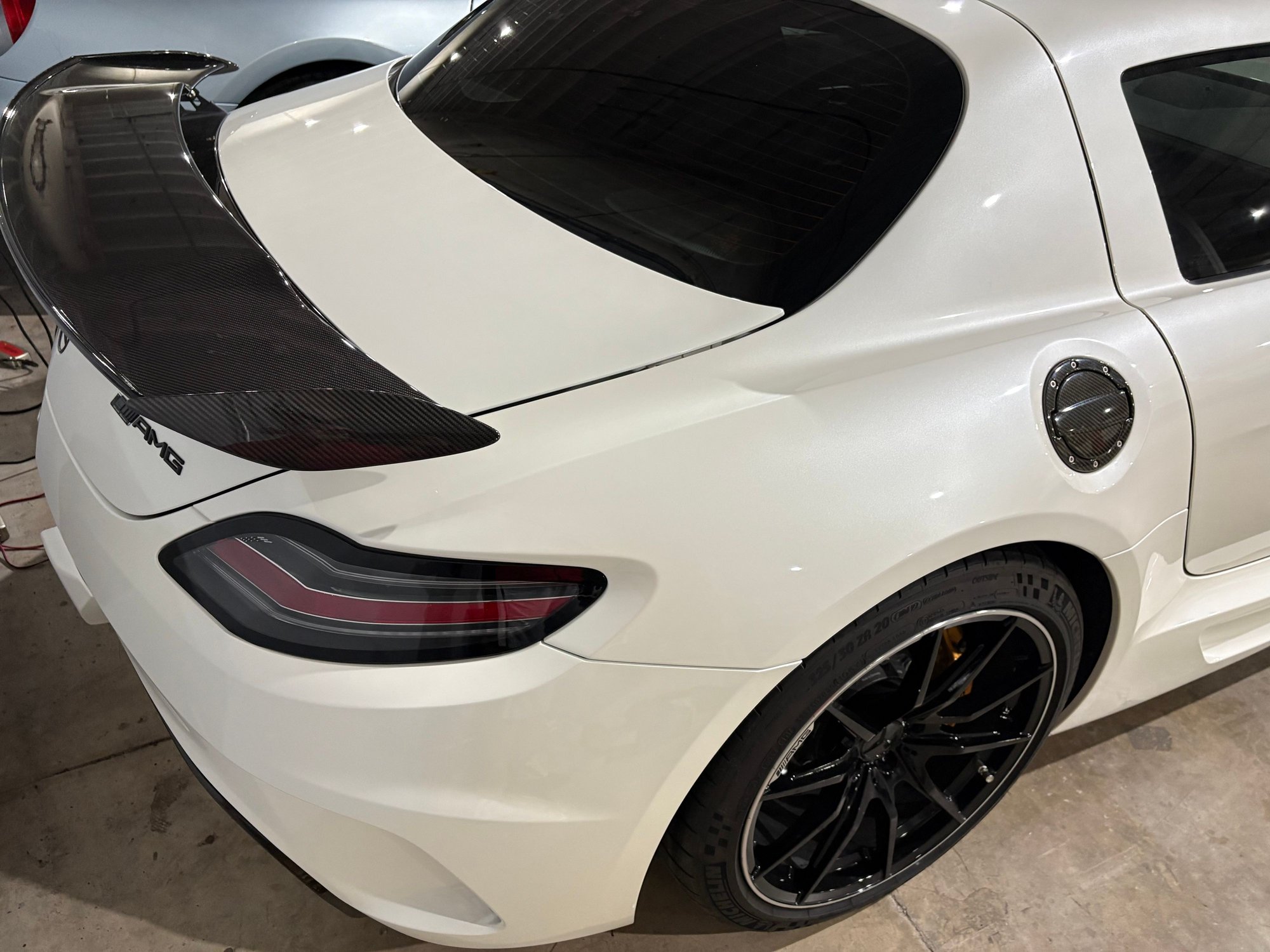 2014 Mercedes-Benz SLS AMG - SLS BLACK SERIES in designo Mystic White with 3655 miles - Used - VIN wddrj7ha6ea010789 - 3,655 Miles - 8 cyl - 2WD - Automatic - Coupe - White - Miami, FL 33143, United States