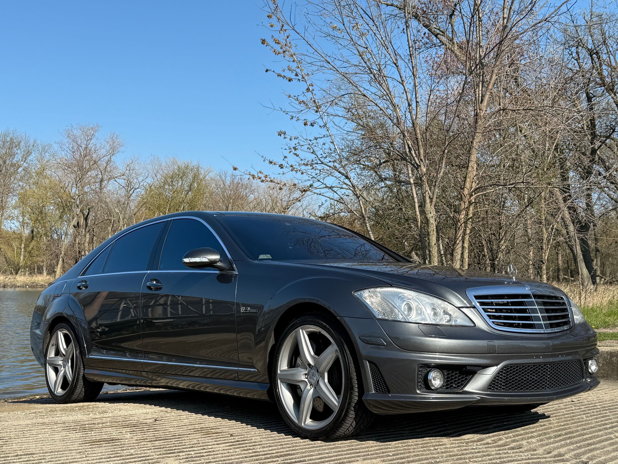 2009 Mercedes-Benz S63 AMG - 2009 Mercedes Benz S63 AMG Designo Graphite Edition - Used - VIN WDDNG77X09A248405 - 85,246 Miles - 8 cyl - 2WD - Automatic - Sedan - Gray - Skokie, IL 60076, United States