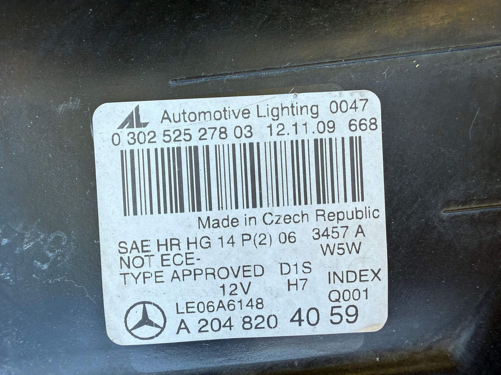 Lights - W204 C63 Headlight Set - Used - 2008 to 2011 Mercedes-Benz C63 AMG - Aptos, CA 95003, United States