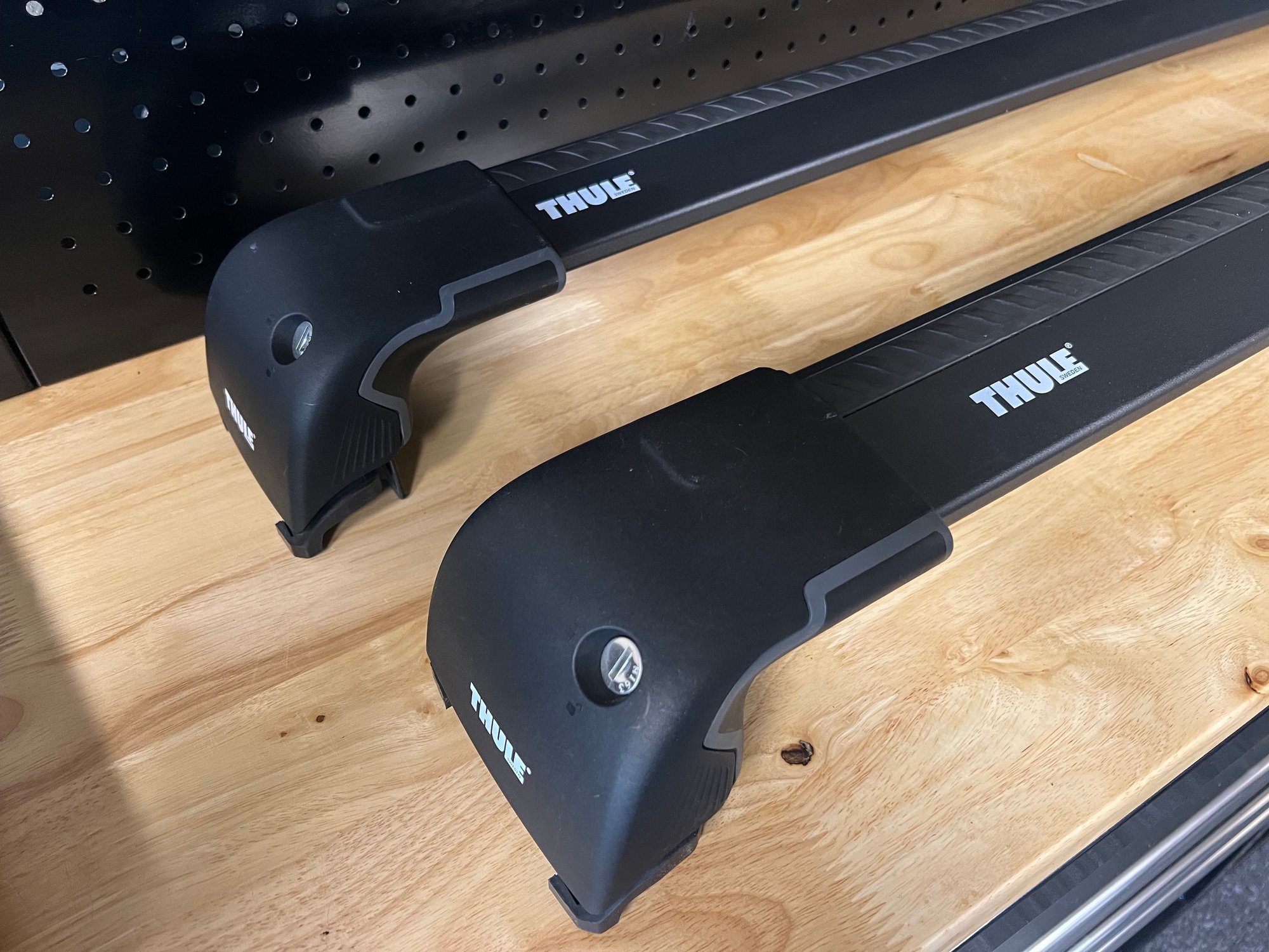Accessories - Thule AeroBlade Edge 7601B/7602B Roof Bars - Used - 2020 to 2024 Mercedes-Benz GLC63 AMG - San Jose, CA 95119, United States
