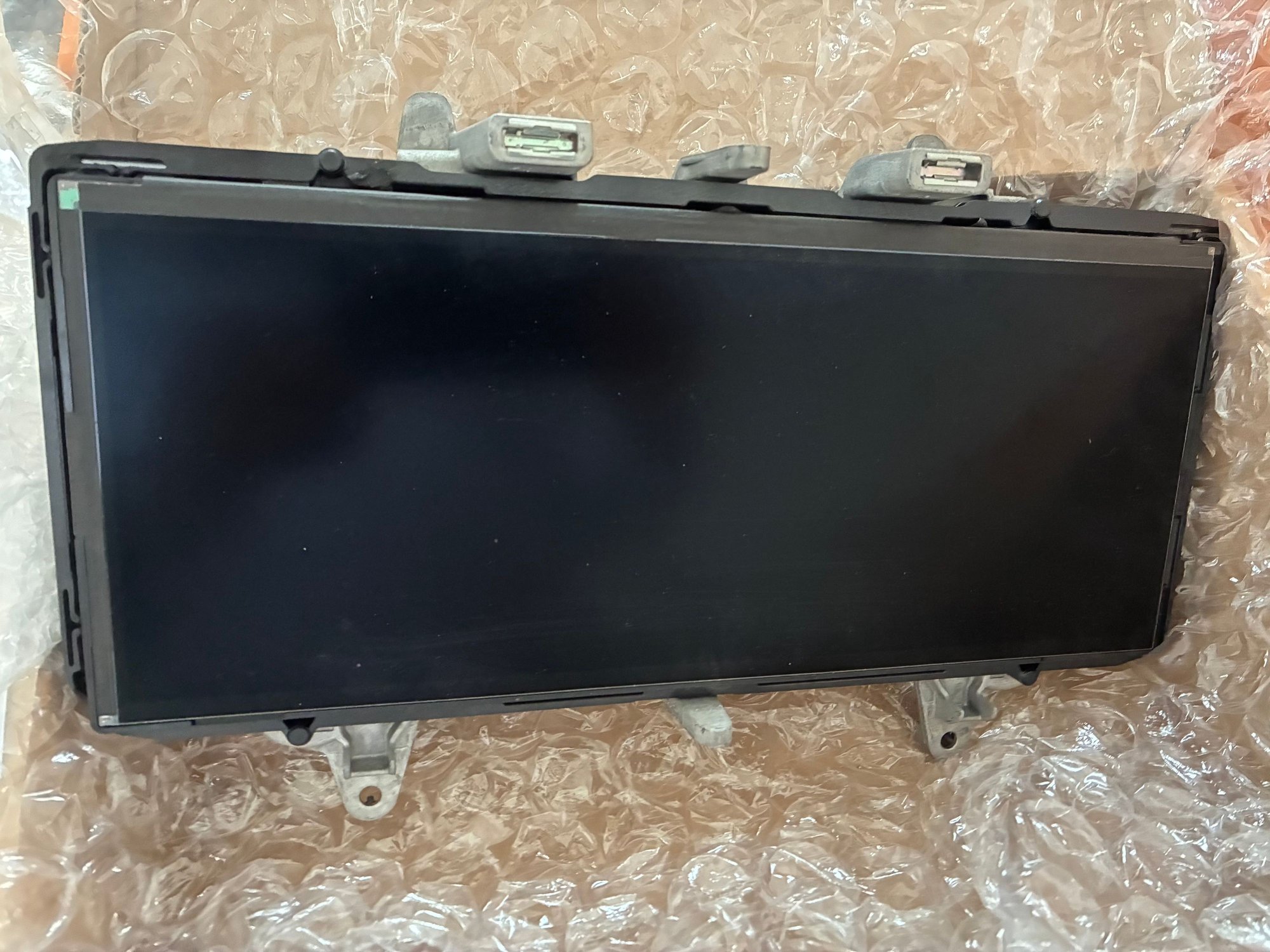 Audio Video/Electronics - Digital Display for W205 / W253 / ? - Used - All Years  All Models - All Years  All Models - Mechelen, Belgium