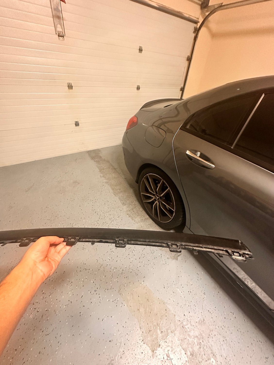 Front Lip Middle Part