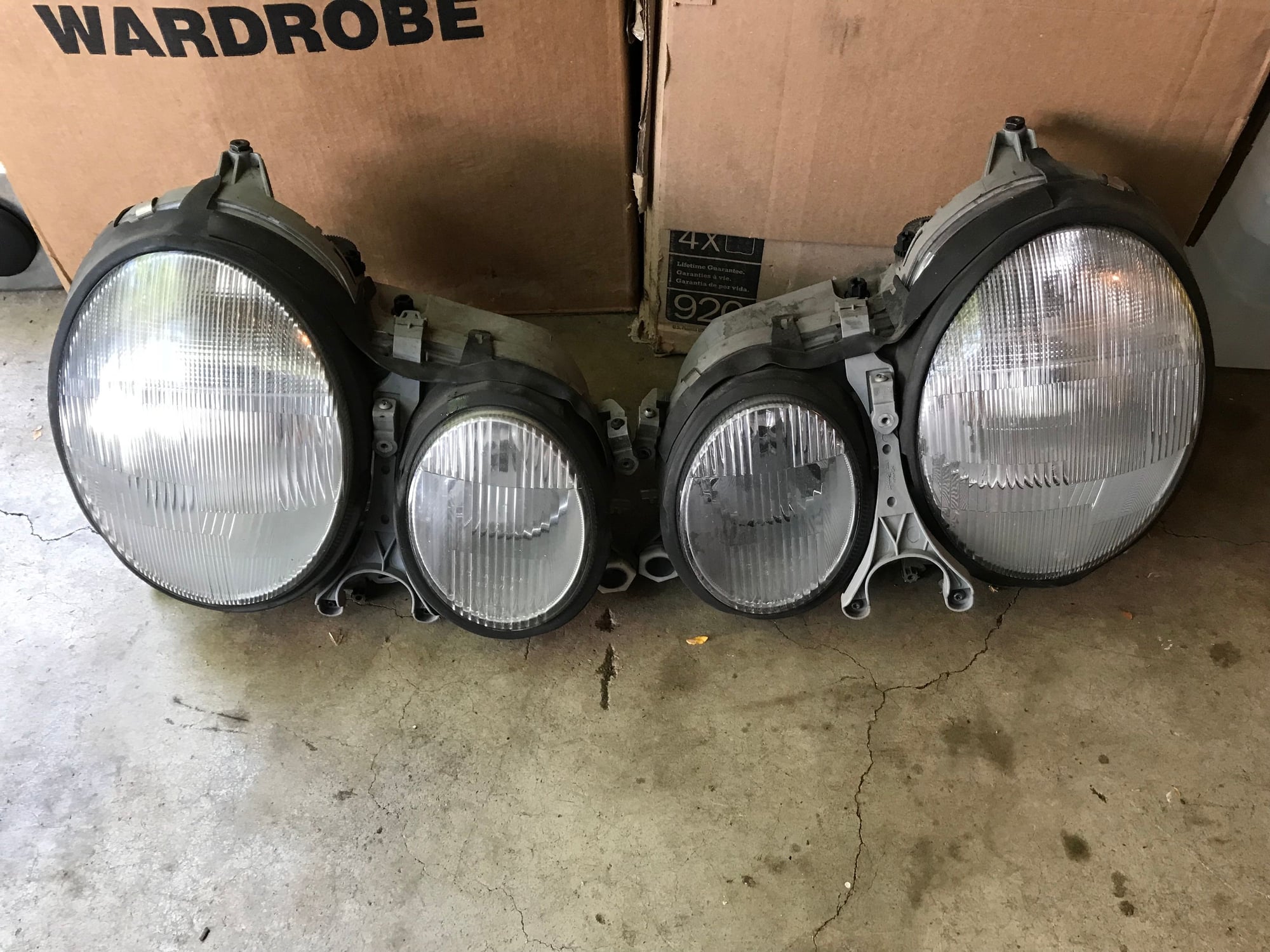 Lights - Facelift W210 S210 E320 E430 Halogen Hella HEADLIGHTS - Used - 2000 to 2002 Mercedes-Benz E320 - Lake In The Hills, IL 60156, United States