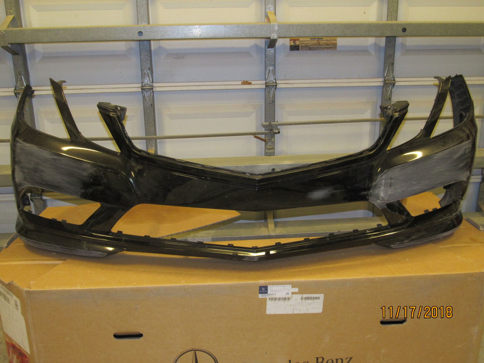 Exterior Body Parts - Front Bumper from a 2011 Mercedes E550 - Used - 2011 to 2016 Mercedes-Benz E550 - Pembroke Pines, FL 33028, United States