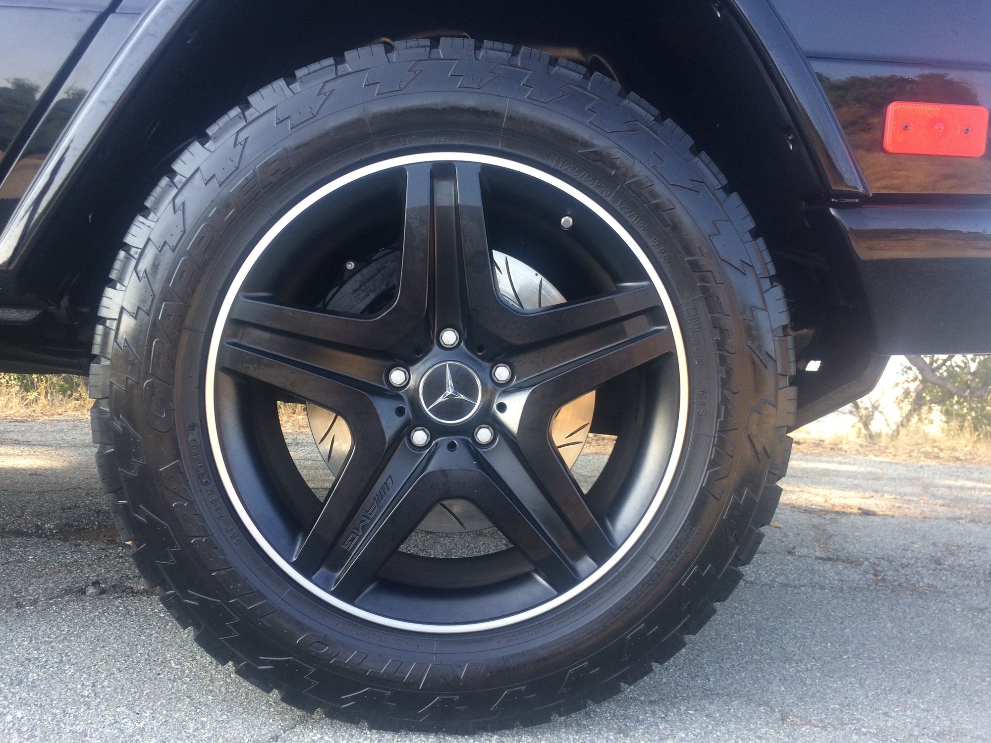 2012 Mercedes-Benz G550 - 2012 Mercedes-Benz G550 Black/Low Miles/Factory Extended Warranty - Used - VIN WDCYC3HF3CX197126 - 37,205 Miles - 8 cyl - 4WD - Automatic - SUV - Black - Palo Alto, CA 94306, United States