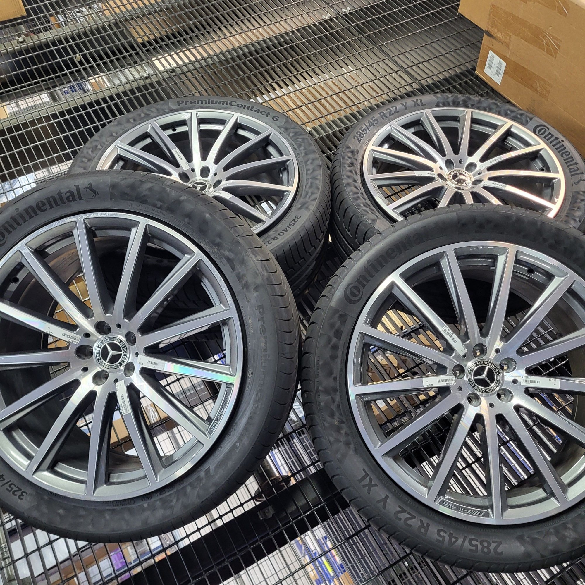 Wheels and Tires/Axles - 22" GLS580 AMG Multispoke with Continental tires - Used - 2024 to 2025 Mercedes-Benz GLS580 - Grapevine, TX 76051, United States