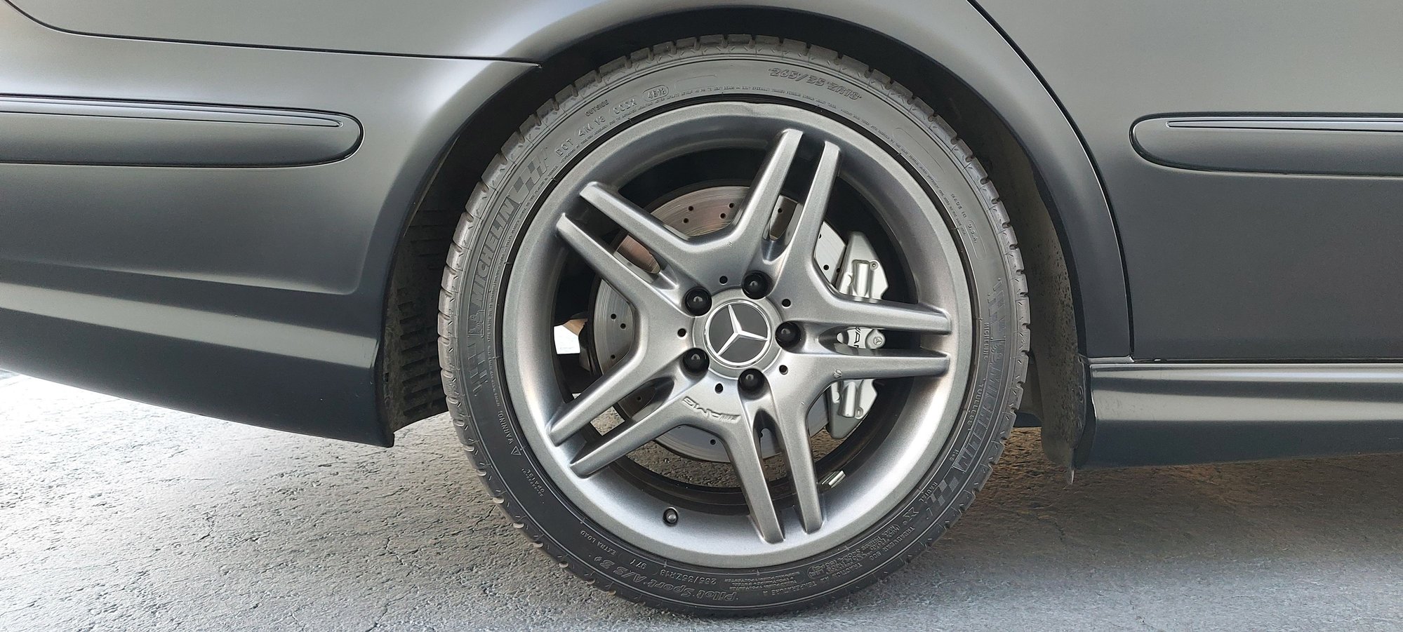 2006 Mercedes-Benz E55 AMG - 2006 E55 - Used - VIN WDBUF76J36A827503 - 115,900 Miles - 8 cyl - 2WD - Automatic - Sedan - Black - Fayetteville, NC 28304, United States