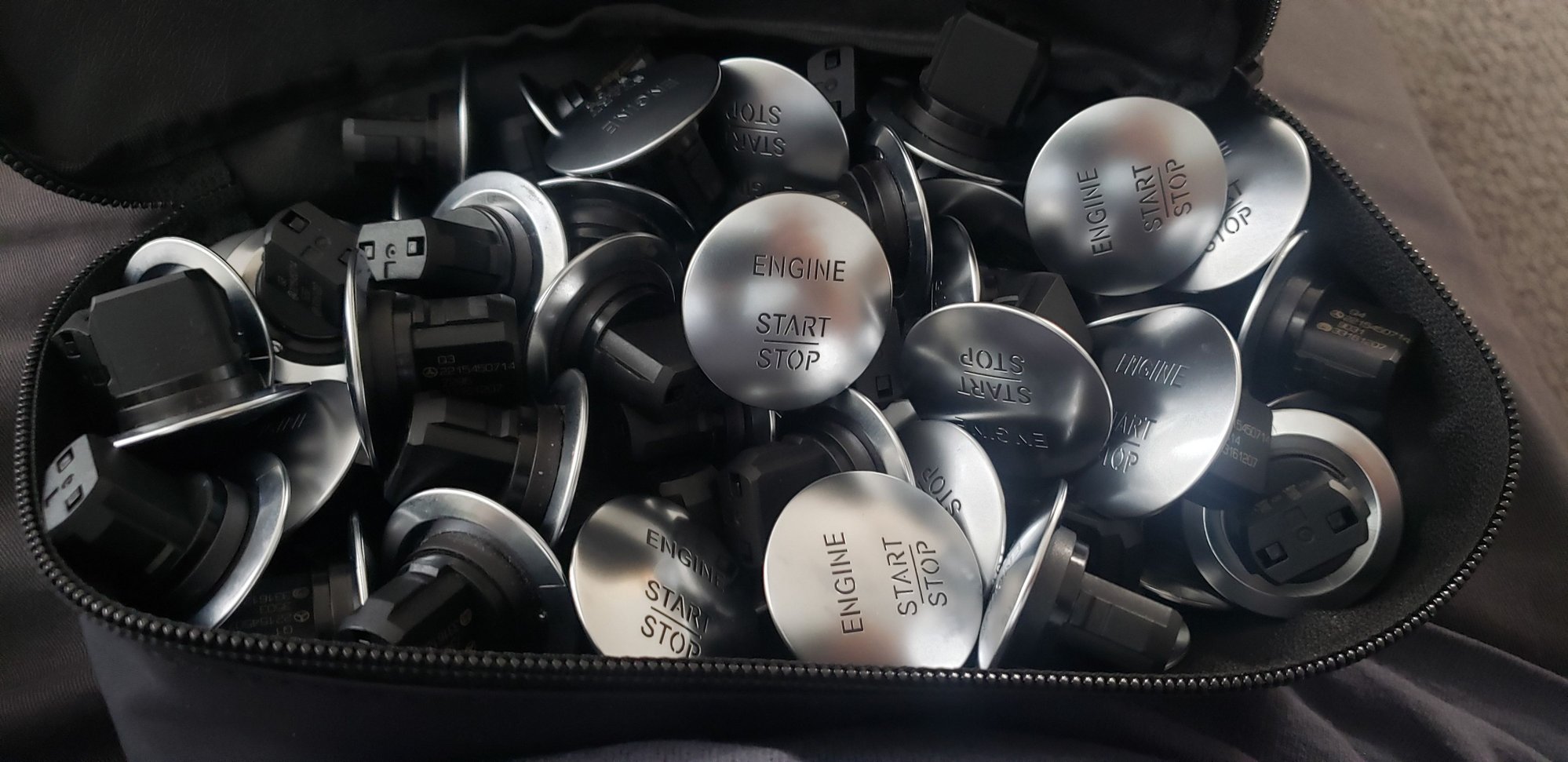 Miscellaneous - MB OEM START/STOP BUTTONS 85PCS - New - All Years Mercedes-Benz All Models - Palmdale, CA 93550, United States