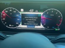 Displaying Active Parking Assist and PARKTRONIC Inoperative