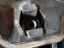 radiator retaining clamp