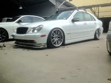this is recently when i lost my carlsson lip. and i went to make custom front lip spliter
