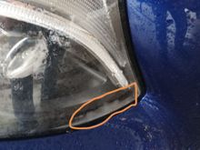 Right headlight