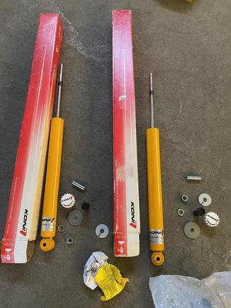 Two brand new front Koni Yellow Shocks for w210 E55
8041-1317SPORT