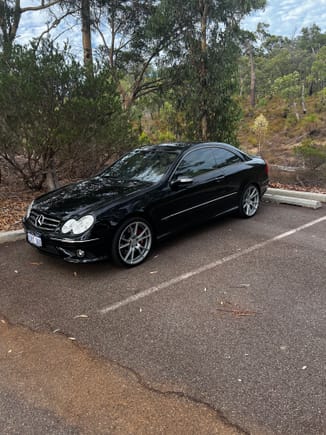 C209/W209 CLK350 M272, western Australia .