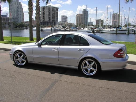 Sunny Florida - 2005 E320 sitting on 19 Inch Staggered Moda's with Eibach Springs