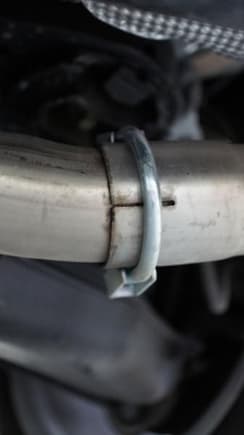 Exhaust clip