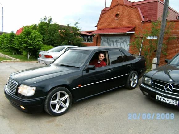 It's  me  in  the  95' E420 W124