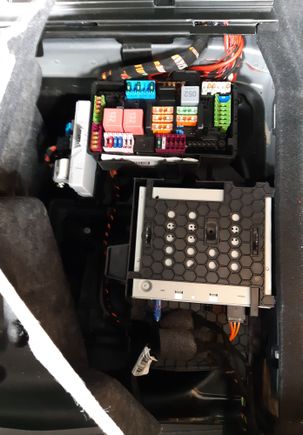 2018 C43 PE trunk fusebox