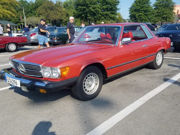 1979 SLC that has been owned for three generations in the same family.  Original 'strawberry' paint.