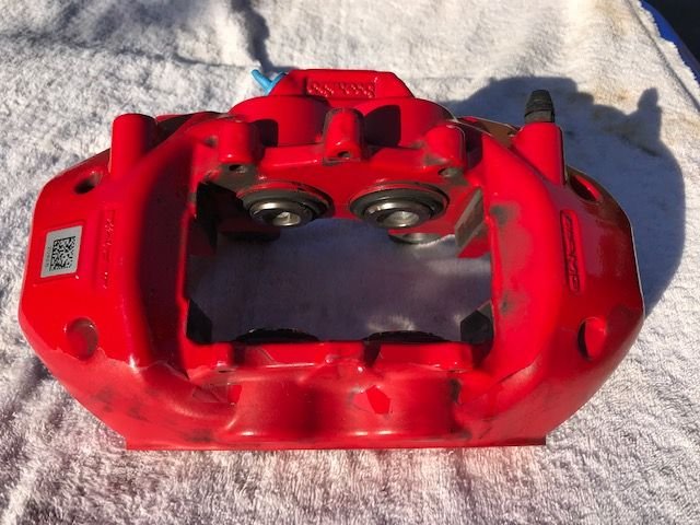 Brakes - 2015 Mercedes Benz E63 AMG S Front / Rear Brake Calipers - Used - 2015 Mercedes-Benz E63 AMG S - Rocky Hill, CT 06067, United States