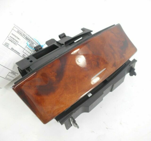 Interior/Upholstery - FLAWLESS OEM ASH TRAY,  OPEN AND CLOSES LIKE IT SHOULD, WOOD IS PERFECT - Used - 2004 Mercedes-Benz CLK320 - Altamonte Springs, FL 32701, United States