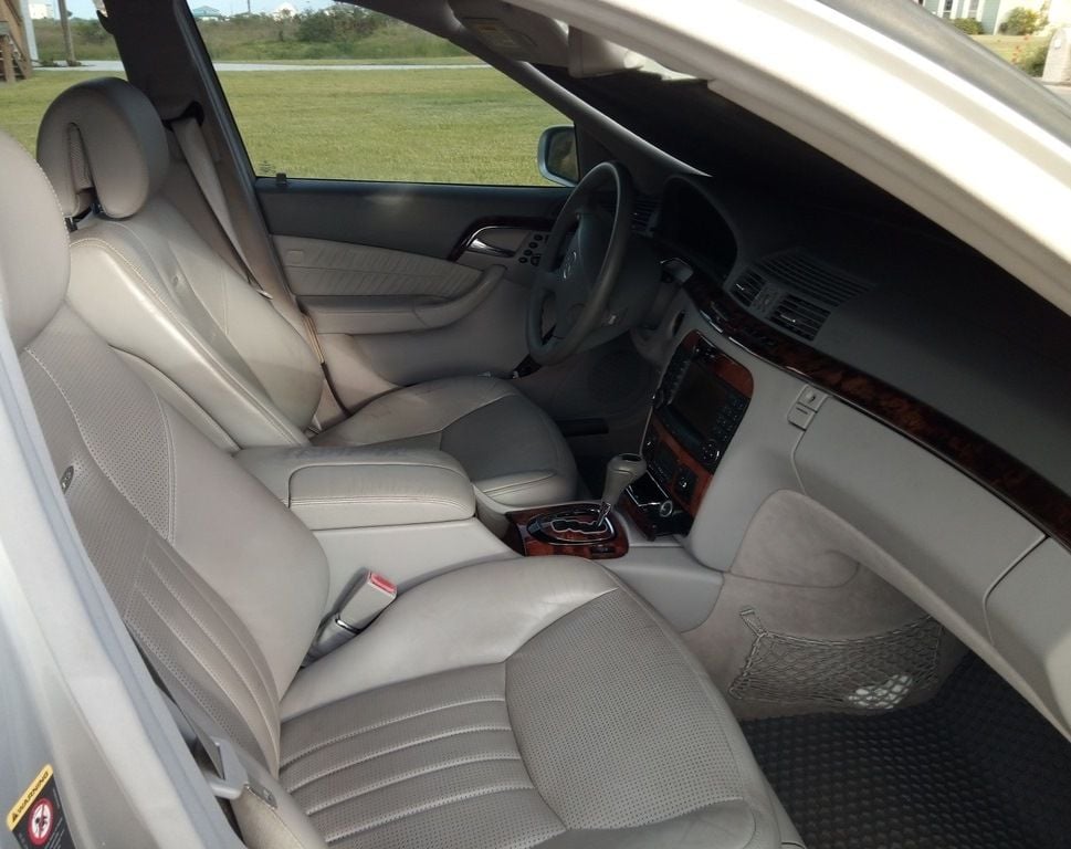 2006 Mercedes-Benz S55 AMG - 2006 S55 well cared for by owner/technician - Used - VIN WDBNG74J26A470061 - 120,000 Miles - 8 cyl - 2WD - Automatic - Sedan - Silver - Rockport, TX 78382, United States