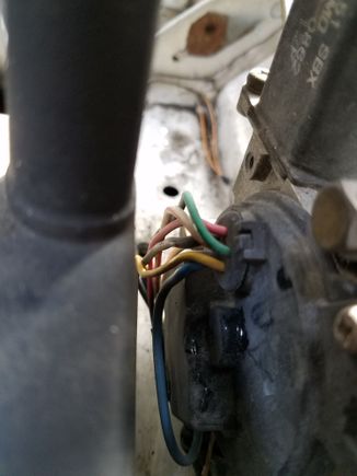 Someone said I could tap into  this blue headlight wire for power for my wideband.