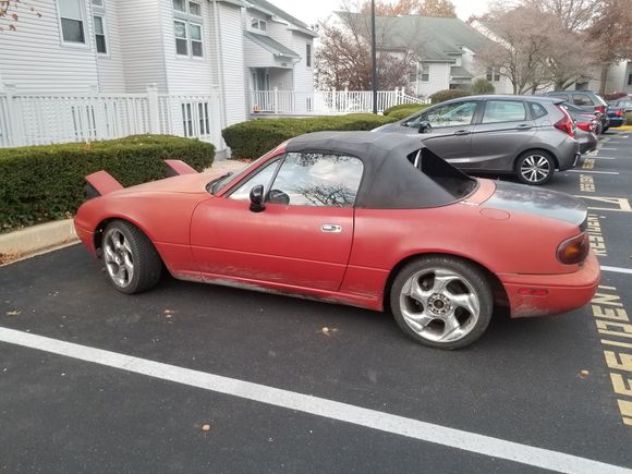 R.Miata, these wheels are 1/2 modifications that came with the car. You're right, they're hideous. Yes, I rocked them.