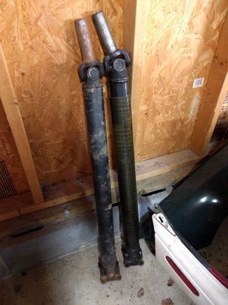 stock and carbon driveshaft but probably wont be using either when finished