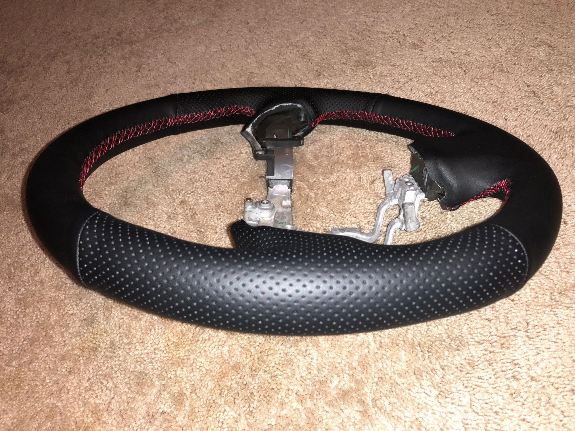 Gallery of Installed Steering Wheels Made by Ryne - Page 3 - MyG37