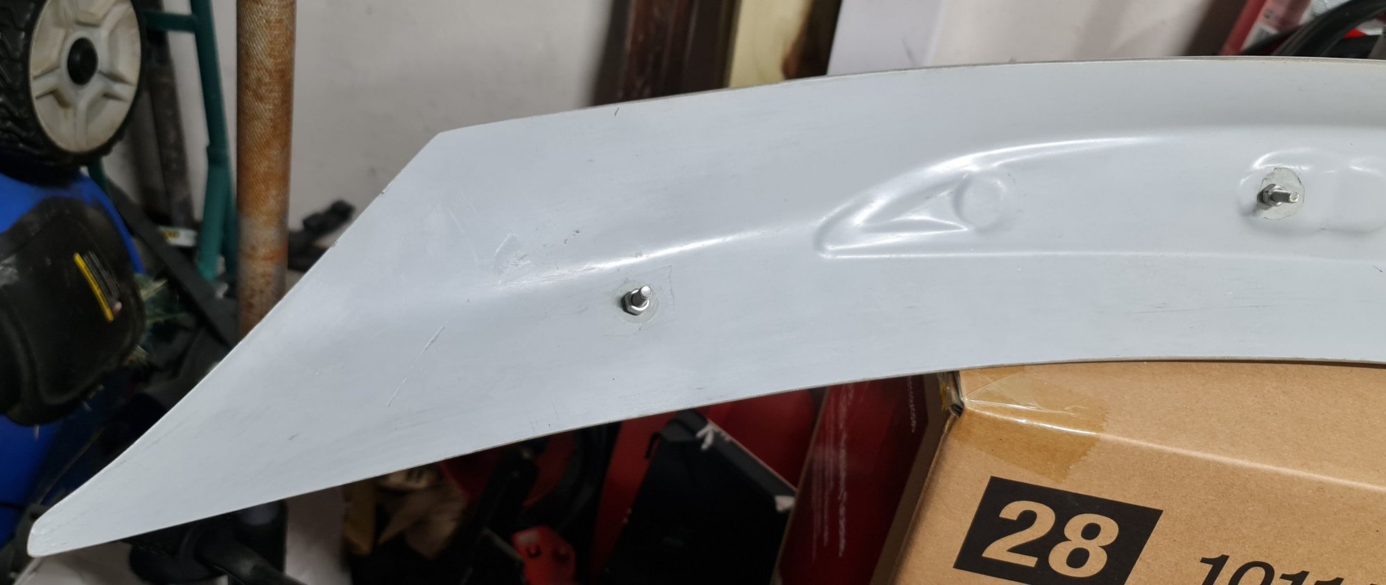 Has mounting bolts