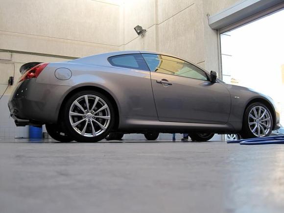 2009 G37s Coupe in Kuwait - After it's first wash