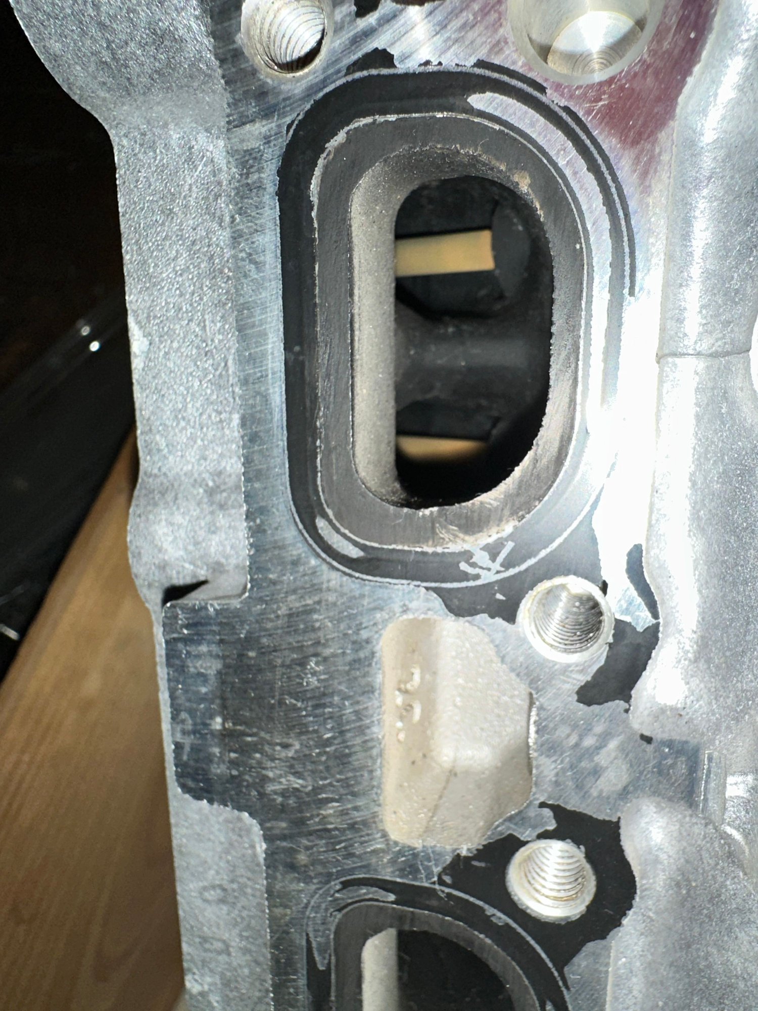 Engine - Internals - W11 (R53-R52S) Cylinder Head Take off - Used - 2002 to 2008 Mini R53: "Mk I" Mini Cooper S - Montreal, QC H3H2J2, Canada