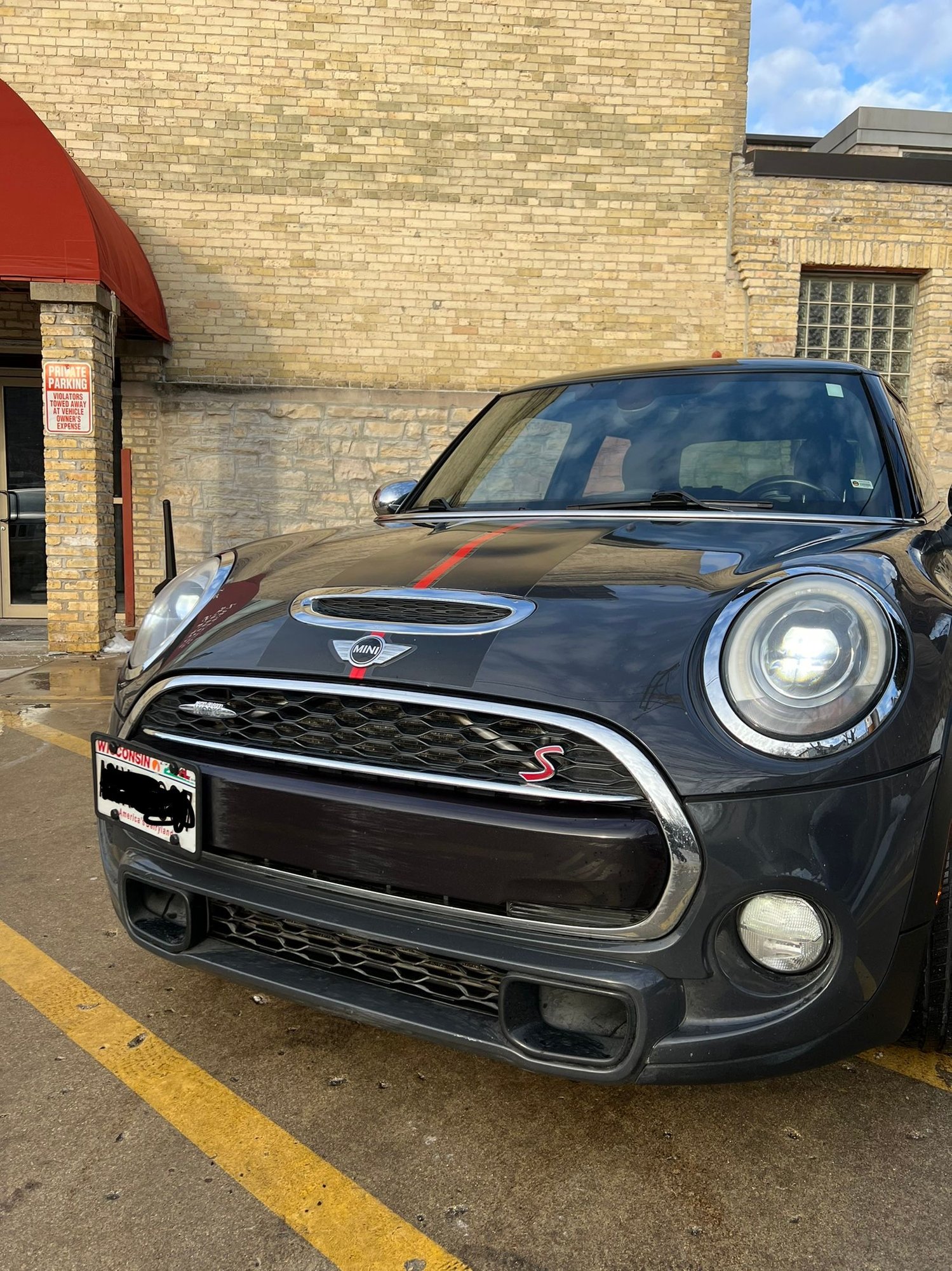 2014 Mini F56: Mini Hatch/Hardtop - 2014 MCS with JCW tune - Used - VIN WMWXM7C5XET731489 - 94,100 Miles - 4 cyl - 2WD - Automatic - Hatchback - Gray - Milwaukee, WI 53202, United States
